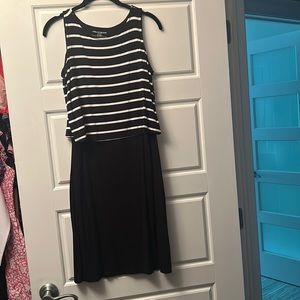 A pea in the pod nursing dress